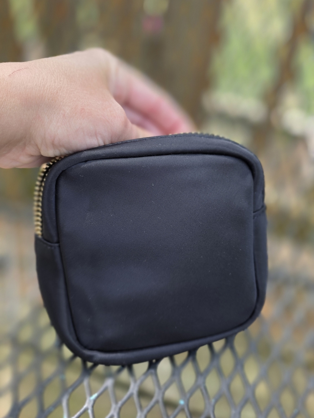 Black Women's Compact Zip Pouch